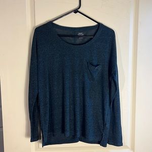 Woman’s Blue Light Weight Long Sleeve Shirt